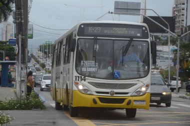 Natal 'da Organize Suçlar. 16 Mart 2023, Natal, Rio Grande do Norte, Brezilya: 16 Mart Perşembe günü Natal, Rio Grande do Norte 'de bir otobüs ateşe verildi. 