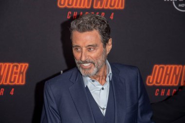 15 Mart 2023, New York, New York, ABD: Ian McShane, Lionsgate 'den John Wick' e katılır: 15 Mart 2023 'te AMC Lincoln Meydanı Tiyatrosu' nda 4üncü bölüm. 