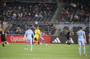 2023 MLS Normal Sezon: NYCFC DC United 'a karşı. 18 Mart 2023, New York, ABD: 2023 MLS Normal Mevsim futbol maçı New York Yankee Stadyumu 'nda NYCFC ve DC United arasında. NYCFC 3-2 kazandı.. 