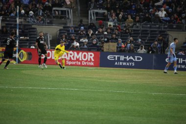 2023 MLS Normal Sezon: NYCFC DC United 'a karşı. 18 Mart 2023, New York, ABD: 2023 MLS Normal Mevsim futbol maçı New York Yankee Stadyumu 'nda NYCFC ve DC United arasında. NYCFC 3-2 kazandı.. 