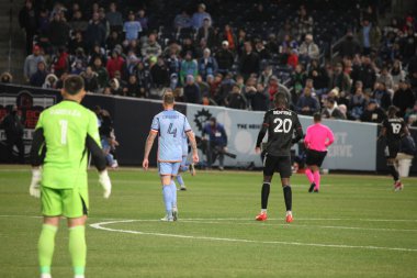 2023 MLS Normal Sezon: NYCFC DC United 'a karşı. 18 Mart 2023, New York, ABD: 2023 MLS Normal Mevsim futbol maçı New York Yankee Stadyumu 'nda NYCFC ve DC United arasında. NYCFC 3-2 kazandı.. 