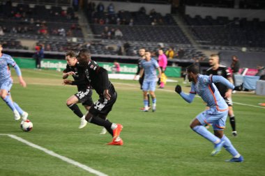 2023 MLS Normal Sezon: NYCFC DC United 'a karşı. 18 Mart 2023, New York, ABD: 2023 MLS Normal Mevsim futbol maçı New York Yankee Stadyumu 'nda NYCFC ve DC United arasında. NYCFC 3-2 kazandı.. 