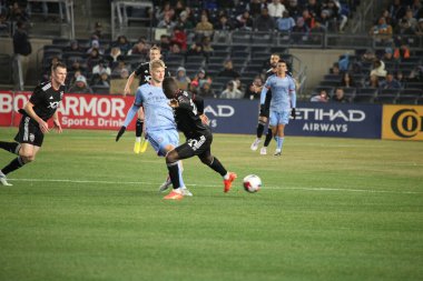 2023 MLS Normal Sezon: NYCFC DC United 'a karşı. 18 Mart 2023, New York, ABD: 2023 MLS Normal Mevsim futbol maçı New York Yankee Stadyumu 'nda NYCFC ve DC United arasında. NYCFC 3-2 kazandı.. 