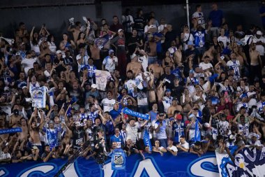 Paulista Futbol Şampiyonası: Agua Santa, RB Bragantino 'ya karşı. Mart 2023, Santos, Sao Paulo, Brezilya: Agua Santa ve RB Bragantino arasındaki futbol maçı, 2023 Paulista Futbol Şampiyonası 'nın yarı finali için geçerli, Urbano Caldeira Stadyumu' nda yapıldı.