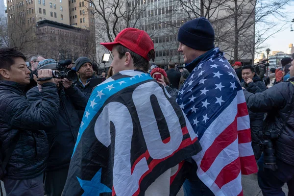 Нью Йоркский Клуб Молодых Республиканцев Отвечает Призыв Трампа Митингам Марта — стоковое фото