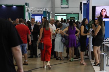 Smart City Expo 'nun 4. baskısı. 22 Mart 2023, Curitiba, Parana, Brezilya: 22 Mart - 24 Mart tarihleri arasında Curitiba 'nın başkenti Parque Barigui' deki Centro de Eventos Pozitivo 'da SMART CITY ExPO' nun 4.. 