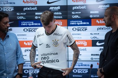 Basın Konferansı ve Chrystian Barletta sunumu. 23 Mart 2023, Sao Paulo, Brezilya: Sao Paulo 'nun doğu bölgesindeki Corinthians eğitim sahasında basın toplantısı ve Chrystian Barletta' nın sunumu. 
