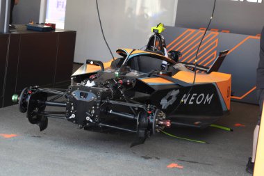 Sao Paulo 'daki Formula E Yarışı. 24 Mart 2023, Sao Paulo, Brezilya: Lucas di Grassi, Ayrton Senna onuruna, Sao Paulo 'nun kuzeyindeki Anhembi Kompleksi' nde, Formula E serbest eğitiminden önce, 24 Mart Cuma günü (.)