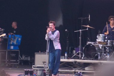 Wallows grubu Performs at Lollapalooza 2023 Musical Show in Brazil. 25 Mart 2023, Sao Paulo, Brezilya: Wallows 25 Cumartesi günü Brezilya 'nın Sao Paulo kentinde 10. Lollapalooza 2023' te Budweiser sahnesinde canlı performans sergiledi.) 