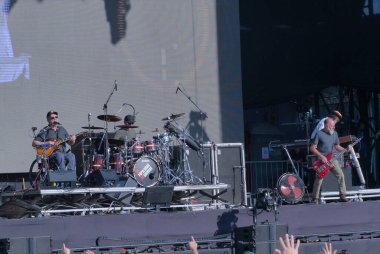 Paramas, Brezilya 'daki Lollapalooza 2023 Müzikal Gösterisi' nde Başarı Gösterisi düzenliyor. 26 Mart 2023, Sao Paulo, Brezilya: Paralamas do Sucesso Brezilya 'nın Sao Paulo şehrinde Lollapalooza 2023' ün 10 'uncu sayısında Chevrolet sahnesinde canlı performans sergiledi.
