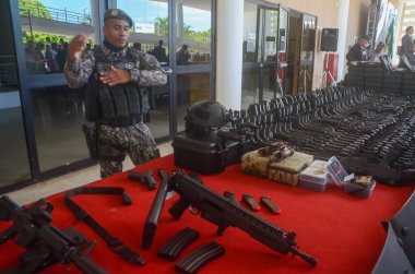 Vatandaşlık ile Kamu Güvenliği Ulusal Programı 'nın başlatılması sırasında Vali Bezerra. 31 Mart 2023, Natal, Rio Grande do Norte, Brezilya: Rio Grande do Norte Valisi, Fatima Bezerra devlet okulunda 