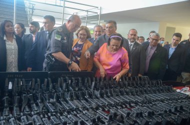 Vatandaşlık ile Kamu Güvenliği Ulusal Programı 'nın başlatılması sırasında Vali Bezerra. 31 Mart 2023, Natal, Rio Grande do Norte, Brezilya: Rio Grande do Norte Valisi, Fatima Bezerra devlet okulunda 