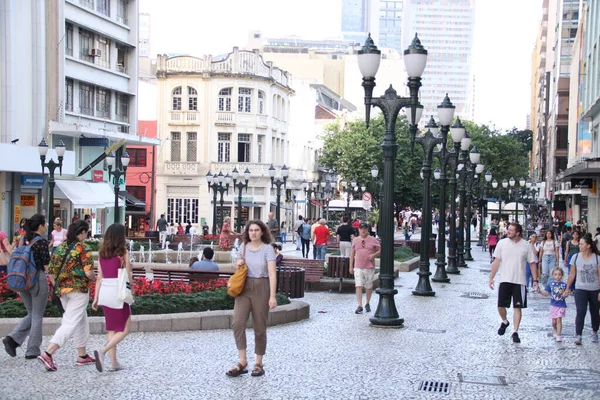 Tüketiciler Curitiba Paskalya Kutlamaları Için Alışveriş Yapıyorlar Mart 2023 Curitiba — Stok fotoğraf