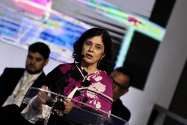 (CEIS Sağlık Ekonomik Endüstriyel Kompleksi Yönetim Grubu 'nun yeniden inşası. 3 Nisan 2023, Brasilia, Federal Bölge, Brezilya: Sağlık Bakanı, Nisia Trindade ve Brezilya Başkan Yardımcısı Geraldo Alckmin