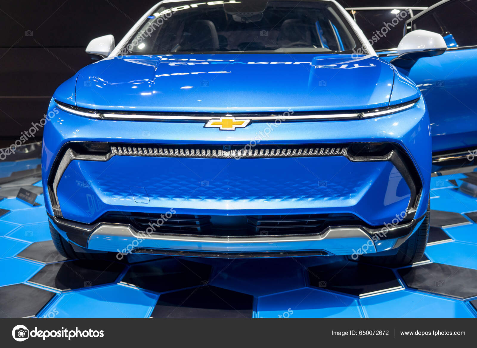 new-york-international-auto-show-2023-april-2023-new-york-stock