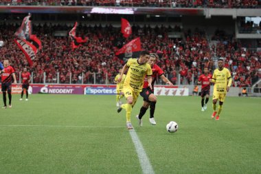 Paranaense Futbol Şampiyonası: Atlhetico Halkla İlişkiler FC Cascavel 'e karşı. 2009 Nisan, 2023, Curitiba, Parana, Brezilya: Atlhetico Paranaense takımı 2023 Paranaense Futbol Şampiyonası rövanş maçında şampiyon unvanını kutluyor. 