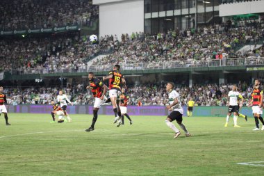 Brezilya Kupası: Coritiba, Sport Recife 'ye karşı. 12 Nisan 2023, Curitiba, Parana, Brezilya: Coritiba ile Sport Recife arasındaki futbol maçı, Couto Pereira Stadyumu 'nda Copa do Brasil' in üçüncü turu için geçerlidir. Oyun 3-3 bitti.. 