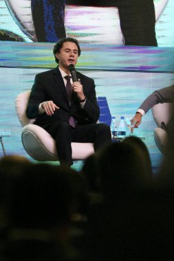 ABDIB Forum 2023, Brezilya Brasilia. 11 Nisan 2023. Brasilia, Distrito Federal, Brezilya: Altyapı ve Üs Endüstrisinin geliştirilmesine ilişkin üç gücün kılavuz ilkeleri - Sivil Saray Bakanı Rui Costa