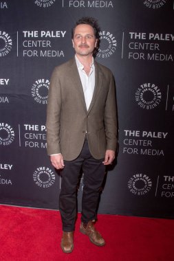 Amerikan FX Serisi 10. Yıldönümü Kutlaması. 12 Nisan 2023, New York, New York, ABD: Matthew Rhys 12 Nisan 2023 tarihinde Paley Center for Media 'da Amerikan FX serisinin 10. yıldönümü kutlamalarına katıldı. 