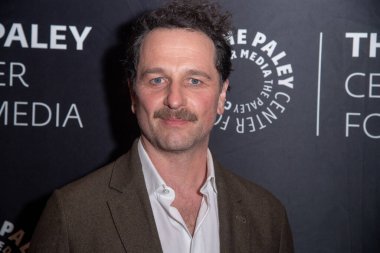 Amerikan FX Serisi 10. Yıldönümü Kutlaması. 12 Nisan 2023, New York, New York, ABD: Matthew Rhys 12 Nisan 2023 tarihinde Paley Center for Media 'da Amerikan FX serisinin 10. yıldönümü kutlamalarına katıldı. 