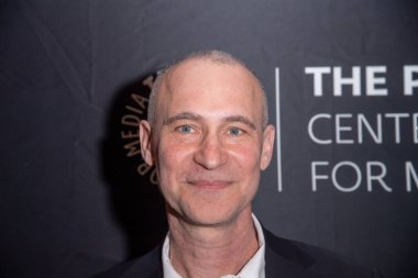 Amerikan FX Serisi 10. Yıldönümü Kutlaması. 12 Nisan 2023, New York, New York, ABD: Joel Fields 12 Nisan 2023 tarihinde Paley Center for Media 'da Amerikan FX serisinin 10. yıldönümü kutlamalarına katıldı.