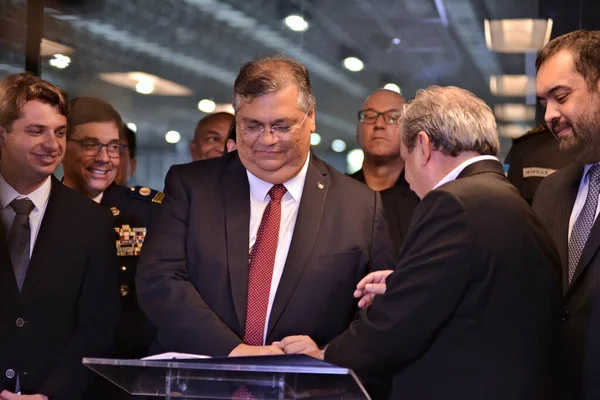 司法和公共安全部长Flavio Diniz访问了在里约举行的第十三届国际防务与安全博览会 2023年4月13日 巴西里约热内卢 公告发布仪式 — 图库照片