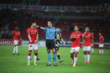 Libertadores Kupası: Uluslararası Metropolitanos 'a karşı. 18., Porto Alegre, Rio Grande Sul. Beira-Rio Stadyumu 'nda düzenlenen Conmebol Libertadores Kupası' nın ikinci turu için geçerli olan Internacional ve Metropolitanos arasındaki futbol maçı