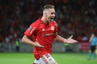 Libertadores Kupası: Uluslararası Metropolitanos 'a karşı. 18., Porto Alegre, Rio Grande Sul. Beira-Rio Stadyumu 'nda düzenlenen Conmebol Libertadores Kupası' nın ikinci turu için geçerli olan Internacional ve Metropolitanos arasındaki futbol maçı