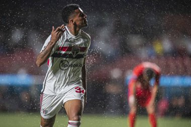 Sulamericana Kupası: Sao Paulo ve Puerto Cabello. 18 Nisan 2023, Sao Paulo, Brezilya: Sao Paulo ve Puerto Cabello arasındaki futbol maçı, Copa Sudamericana 2023 'ün ikinci aşaması için geçerli, Cicero Pompeu de Toledo Stadyumu' nda (Morumbi)