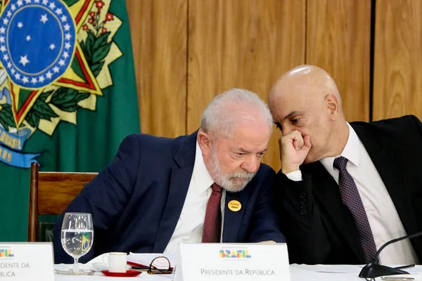 Президент Бразилії Лула Зустрічається Губернаторами Мером Конгресменами Квітня 2023 Бразиліа — стокове фото