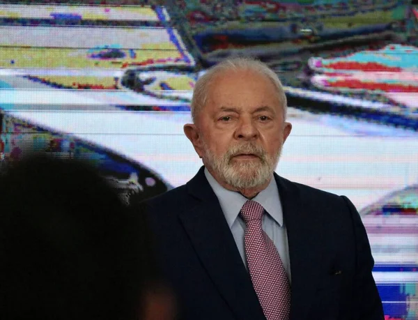 Президент Бразилії Лула Його Віце Президент Беруть Участь Церемонії Виділення — стокове фото