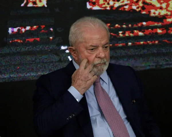 Brazylijski Prezydent Lula Jego Wiceprezydent Uczestniczą Ceremonii Uwolnienia Zasobów Dla — Zdjęcie stockowe