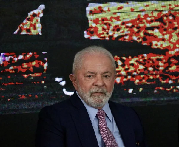 Brazilian President Lula His Vice Participate Ceremony Release Resources Philanthropic — Stock Photo, Image