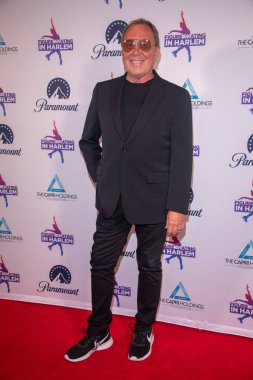 Harlem 'in 26. Geleneksel Mükemmel Kardeşlik Galasında Artistik Patinaj. 24 Nisan 2023, New York, New York, ABD: Michael Kors Artistik Patinaj 'a katıldı 