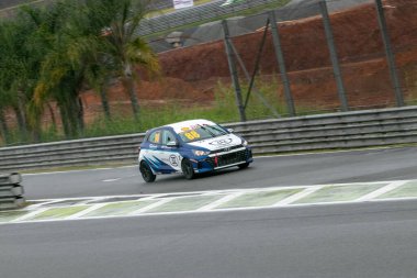 Nascar Brasil ve Shell HB20 Cup Sao Paulo 'da. 28 Nisan 2023, Sao Paulo, Brezilya: Nascar Brasil ve Shell HB20 Cup 'ın 28 Nisan Cuma günü Sao Paulo' daki Interlagos pistindeki ikinci aşaması için ücretsiz antrenman oturumlarının görüntülenmesi.