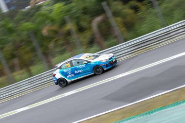 Nascar Brasil ve Shell HB20 Cup Sao Paulo 'da. 28 Nisan 2023, Sao Paulo, Brezilya: Nascar Brasil ve Shell HB20 Cup 'ın 28 Nisan Cuma günü Sao Paulo' daki Interlagos pistindeki ikinci aşaması için ücretsiz antrenman oturumlarının görüntülenmesi.