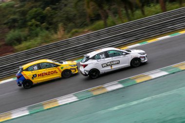 Nascar Brasil ve Shell HB20 Cup Sao Paulo 'da. 28 Nisan 2023, Sao Paulo, Brezilya: Nascar Brasil ve Shell HB20 Cup 'ın 28 Nisan Cuma günü Sao Paulo' daki Interlagos pistindeki ikinci aşaması için ücretsiz antrenman oturumlarının görüntülenmesi.