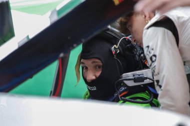 MC Gui, Sao Paulo 'daki Nascar Brasil Kupası' nda. 29 Nisan 2023, Sao Paulo, Brezilya: Nascar Brasil 'in 29 Nisan Cumartesi sabahı Sao Paulo' daki Interlagos pistindeki ikinci etabı için antrenman oturumlarına ve yarışa hak kazananlara bakmak.