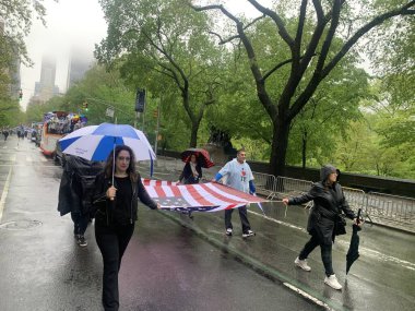 New York 'ta Yunan Bağımsızlık Günü Geçidi. 30 Nisan 2023, New York, ABD: Yunanistan 'ın Bağımsızlık Günü Geçidi, 64. ve 79. caddeler arasında Manhattan' daki 5. Cadde 'de, 30 Nisan Pazar günü saat 13: 30 arasında gerçekleşti.. 