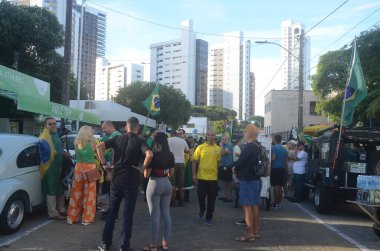 Natal 'da İşçi Bayramı' nda PL 2630 'a karşı protesto. 1 Mayıs 2023, Natal, Rio Grande do Norte, Brezilya: Sahte Haberler PL olarak bilinen 2630 / 20 sayılı yasa tasarısına karşı protesto ve görevdeki Cumhurbaşkanı Luiz Inacio Lula da Silva 'nın görevden alınması yönünde çağrıda bulundu.