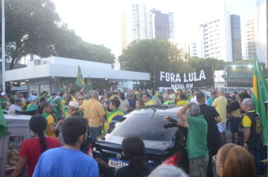 Natal 'da İşçi Bayramı' nda PL 2630 'a karşı protesto. 1 Mayıs 2023, Natal, Rio Grande do Norte, Brezilya: Sahte Haberler PL olarak bilinen 2630 / 20 sayılı yasa tasarısına karşı protesto ve görevdeki Cumhurbaşkanı Luiz Inacio Lula da Silva 'nın görevden alınması yönünde çağrıda bulundu.