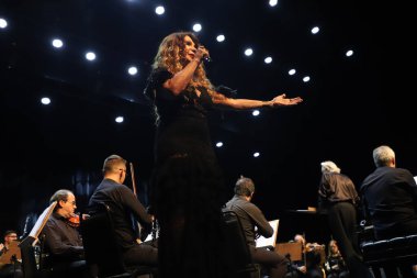 Üstat Joao Carlos Martins ve Elba Ramalho 'nun gösterisi. Mayıs 05, 2023, Sao Paulo, Brezilya