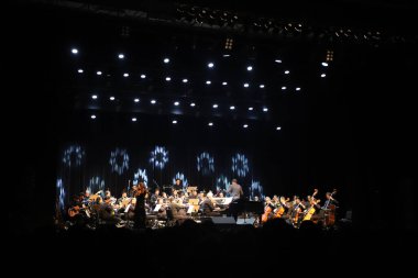 Üstat Joao Carlos Martins ve Elba Ramalho 'nun gösterisi. Mayıs 05, 2023, Sao Paulo, Brezilya