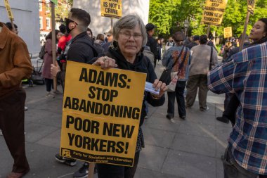 Metrodaki Adam Boğulduktan Sonra Öfke Artıyor. 05 Mayıs 2023, New York, New York, ABD: Protestocular, 
