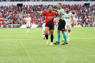 (Brezilya Futbol Şampiyonası: Athletico PR Flamengo 'ya karşı. 7 Mayıs 2023, Curitiba, Parana, Brezilya: Athletico PR ve Flamengo arasındaki futbol maçı 2023 Brezilya Futbol Şampiyonası 'nın dördüncü turu için geçerli, Pazar günü Arena da Baixada' da