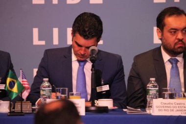 LIDE BRAZİL BÜYÜK BÖLGESİ. 09 Mayıs 2023, Brezilya: Brezilya Milletvekilleri Meclisi Başkanı Arthur Lira, senatörler, valiler ve federal milletvekillerinden oluşan bir heyetle Brezilya için fırsatları tartışıyor.