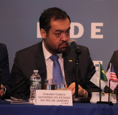 LIDE BRAZİL BÜYÜK BÖLGESİ. 09 Mayıs 2023, Brezilya: Brezilya Milletvekilleri Meclisi Başkanı Arthur Lira, senatörler, valiler ve federal milletvekillerinden oluşan bir heyetle Brezilya için fırsatları tartışıyor.