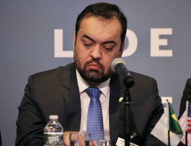 (YENİ) LIDE BRAZİL YARDIM New York 'ta. 09 Mayıs 2023, New York, Brezilya: Brezilya Milletvekilleri Meclisi Başkanı Arthur Lira, senatörler, valiler, federal vekiller ve 2 kişiden oluşan bir heyetle Brezilya için fırsatları tartışıyor.