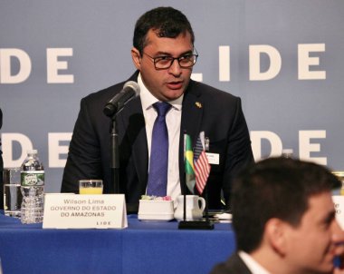 (YENİ) LIDE BRAZİL YARDIM New York 'ta. 09 Mayıs 2023, New York, Brezilya: Brezilya Milletvekilleri Meclisi Başkanı Arthur Lira, senatörler, valiler, federal vekiller ve 2 kişiden oluşan bir heyetle Brezilya için fırsatları tartışıyor.