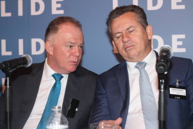 LIDE BRAZİL BÜYÜK BÖLGESİ. 09 Mayıs 2023, Brezilya: Brezilya Milletvekilleri Meclisi Başkanı Arthur Lira, senatörler, valiler ve federal milletvekillerinden oluşan bir heyetle Brezilya için fırsatları tartışıyor.